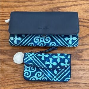 NWT Vera Bradley Navy and Light Blue Audrey Wallet Set